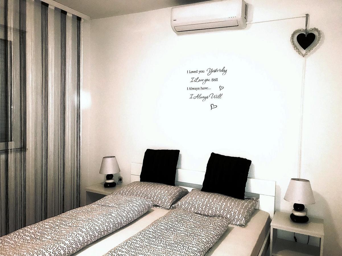 Rooms Deny Mostar Exterior foto