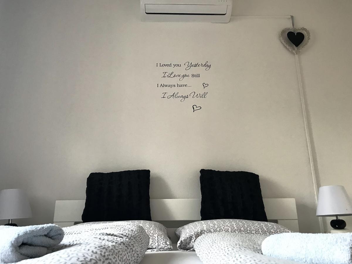 Rooms Deny Mostar Exterior foto